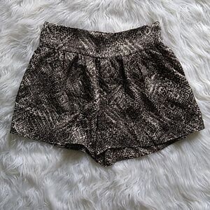 T-Bags Los Angeles Printed Silky Pull On Casual Shorts